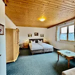 Schweizerhaus Garni Gæstehus 3*
