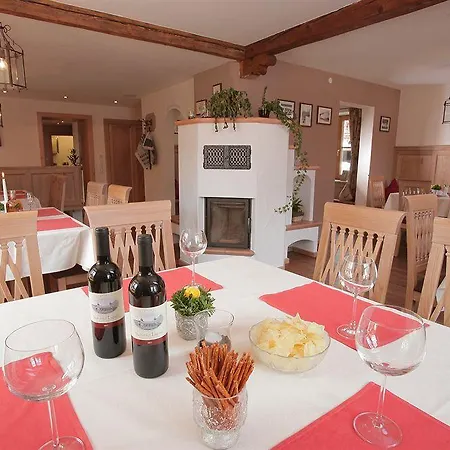 Schweizerhaus Garni Gasthuis 3*