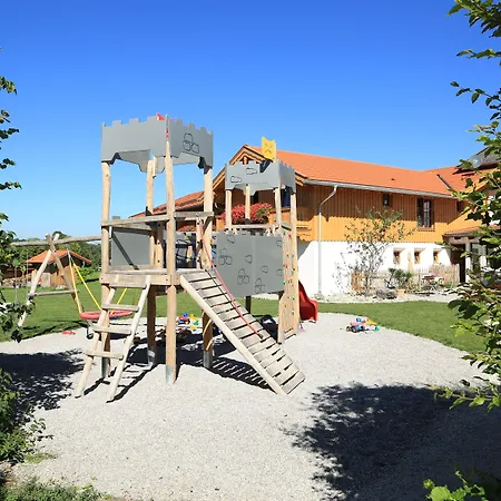 Schweizerhaus Garni Casa de hóspedes Weyarn