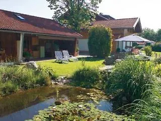 Casa de hóspedes Schweizerhaus Garni Weyarn