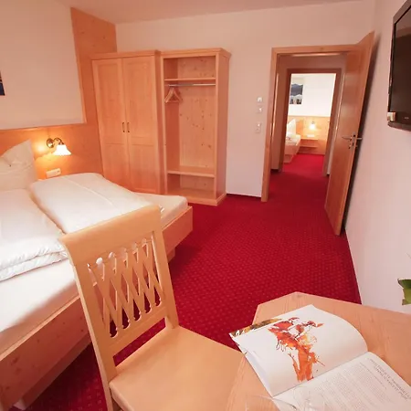 Schweizerhaus Garni 3* Weyarn