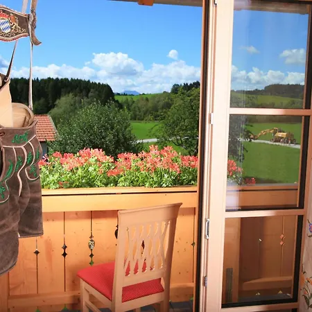 Schweizerhaus Garni Casa de hóspedes