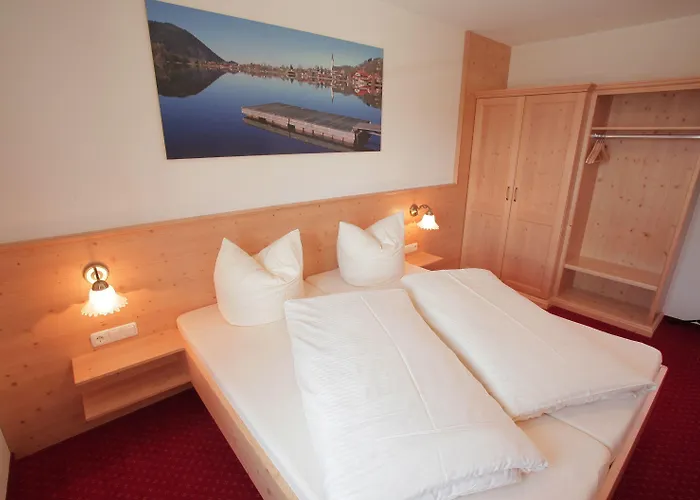 Schweizerhaus Garni 3*