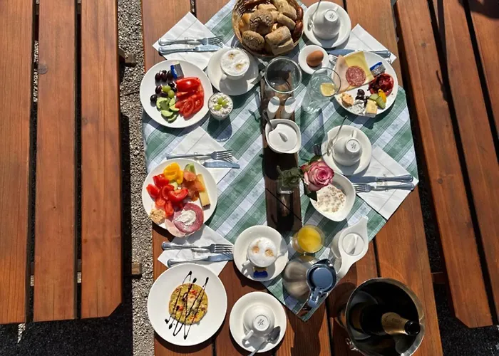 Schweizerhaus Garni 게스트하우스
