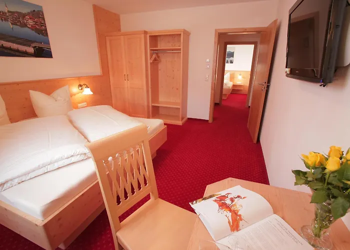 Schweizerhaus Garni 3* 베얀