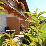 Schweizerhaus Garni Weyarn