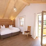 Pensión Schweizerhaus Garni Weyarn