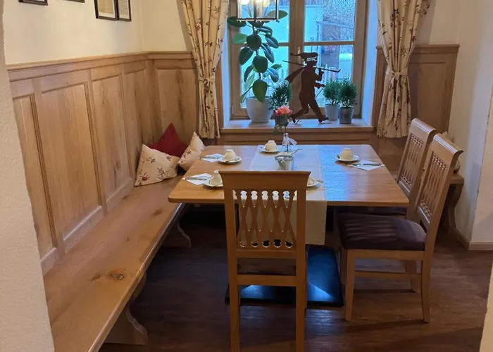 Schweizerhaus Garni Гостевой дом