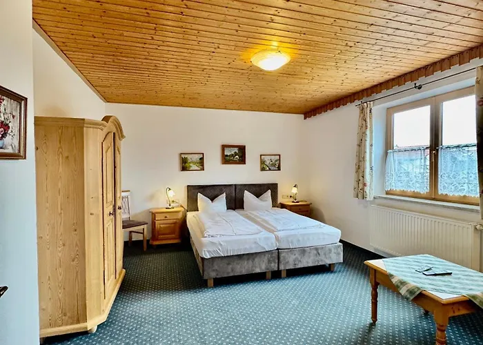 Schweizerhaus Garni Гостевой дом 3*