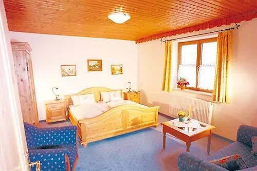 Schweizerhaus Garni 3* Weyarn