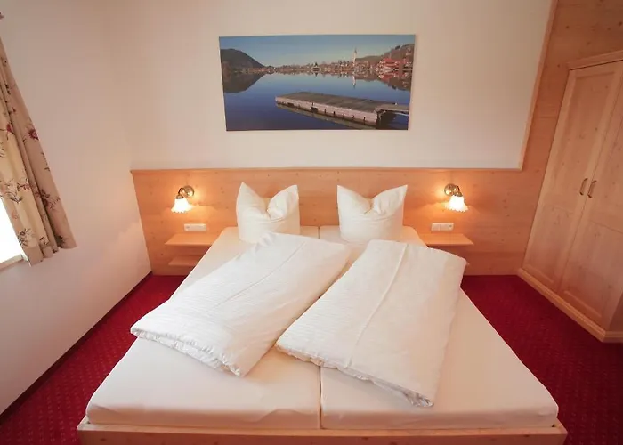 Schweizerhaus Garni Weyarn