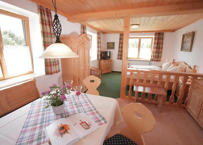 Schweizerhaus Garni Гостевой дом 3*